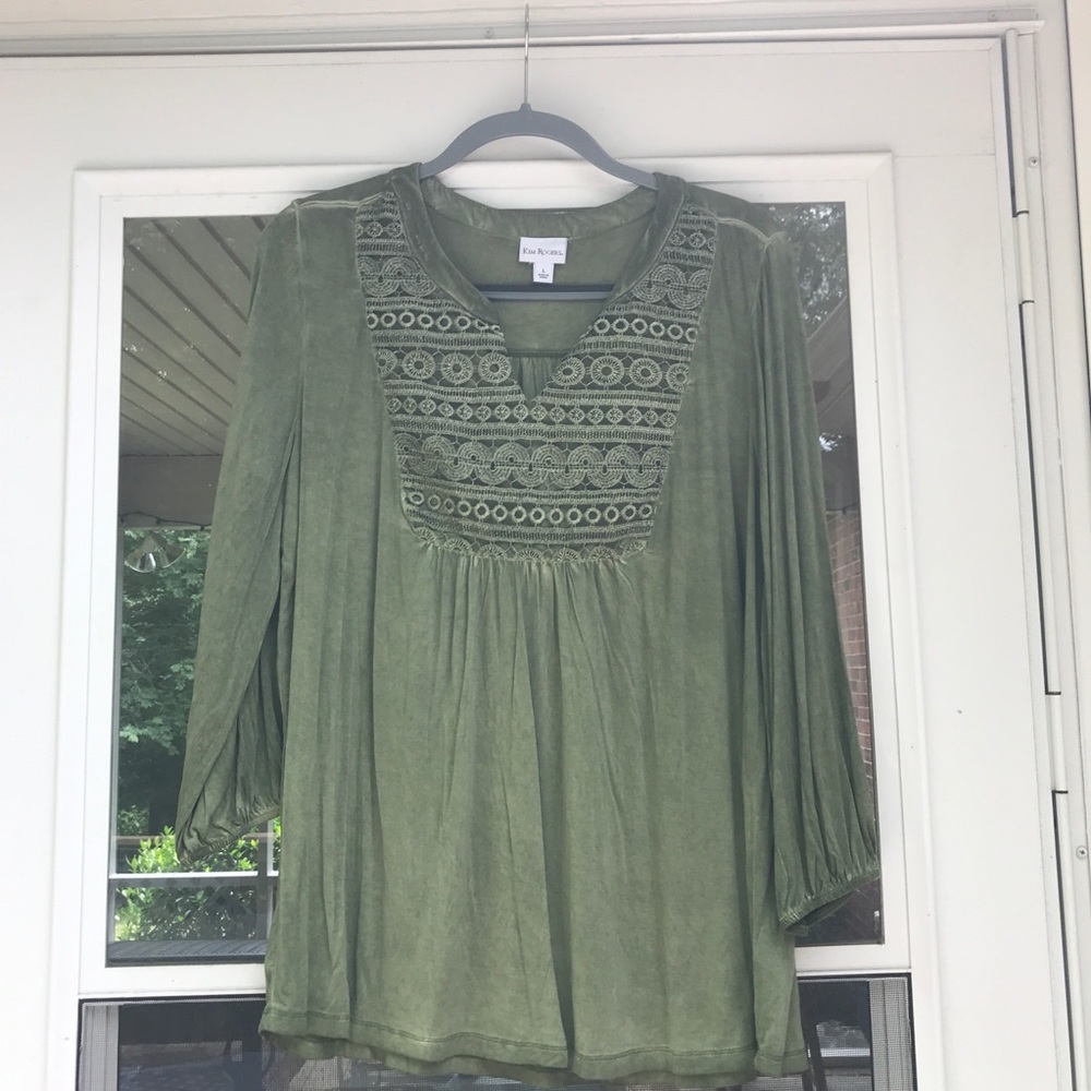 Green semi casual blouse